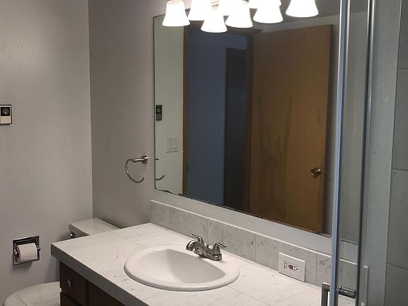 Master Bathroom alternate view.