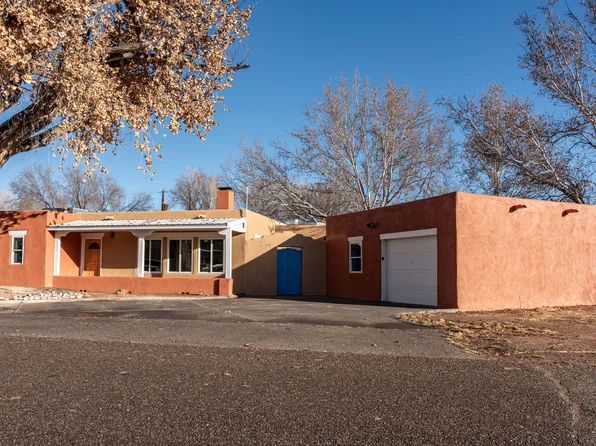 929 Stuart Rd NW, Albuquerque, NM 87114