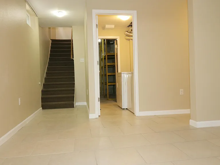 1323 N Verbena St — Photo 11