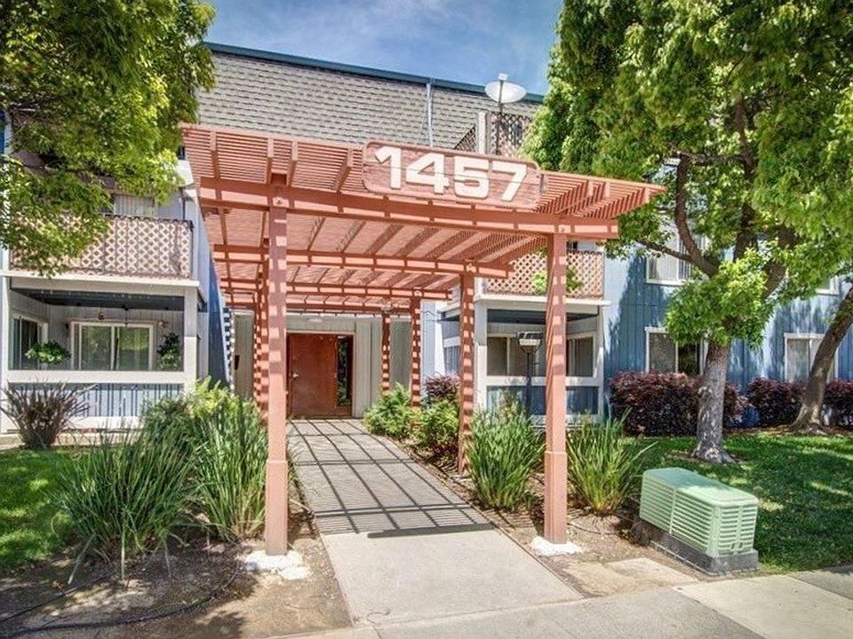 1st image of 1457 N Camino Alto Dr #211
