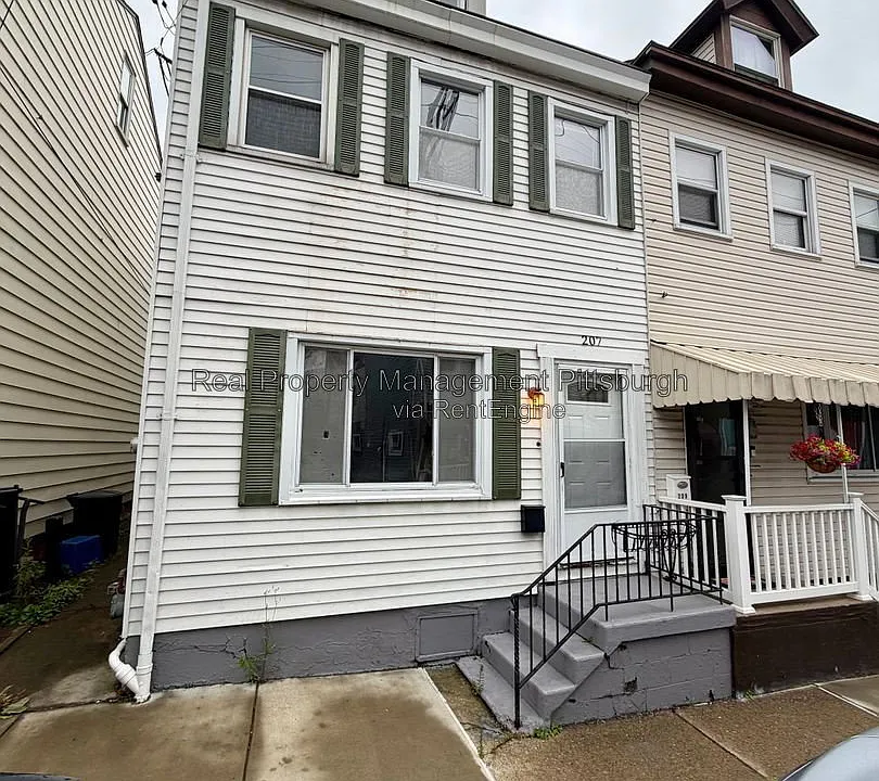 207 Edmond St