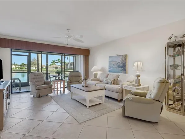 4310 Chantelle DR #E102, NAPLES, FL 34112