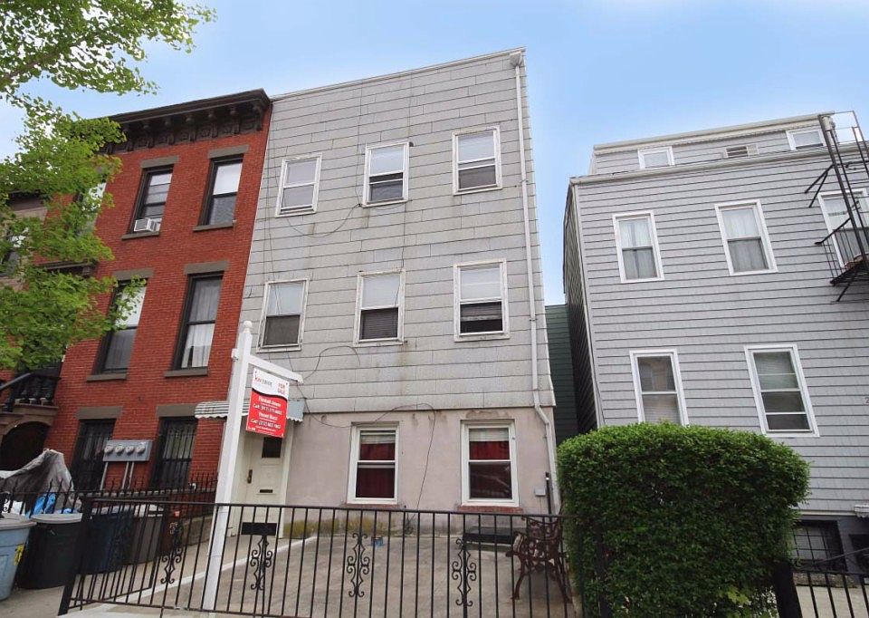 1st image of 204 18th St
