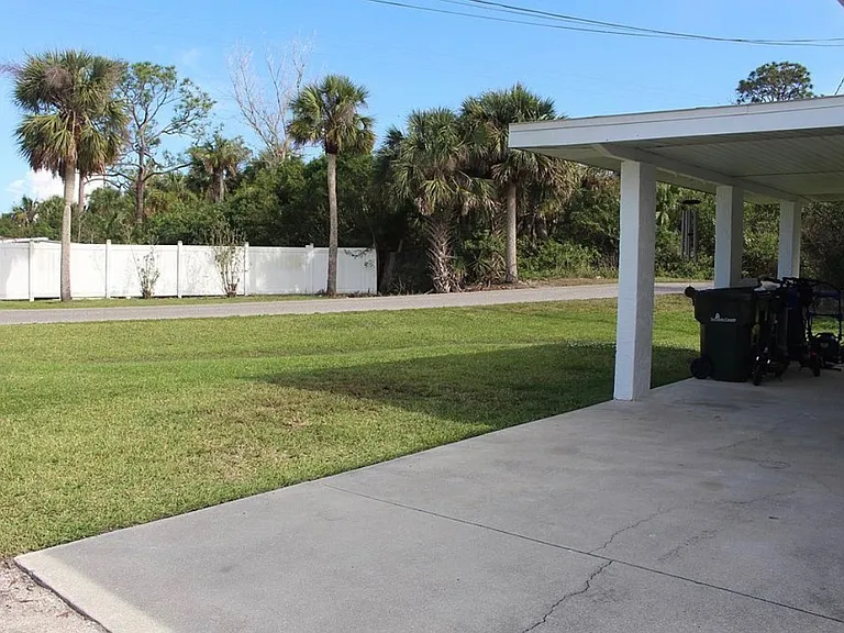 156 Myakka Dr — Photo 14
