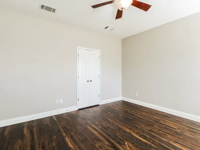 125 Brown St — Photo 9