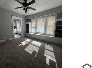 671 E 128th St #2, Cleveland, OH 44108