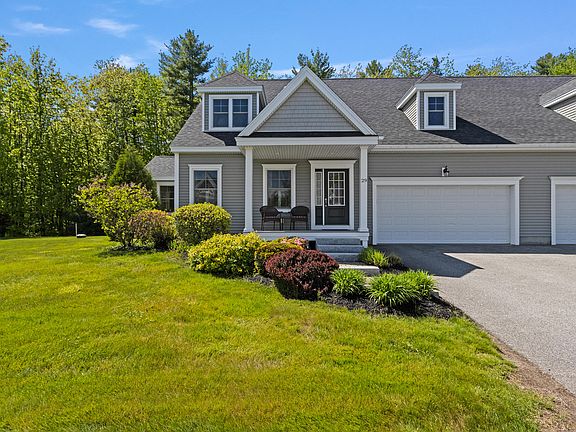 3rd image of 29 Mccann Way #29
