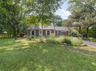 W278N2147 Lakeview Dr, Pewaukee, WI 53072