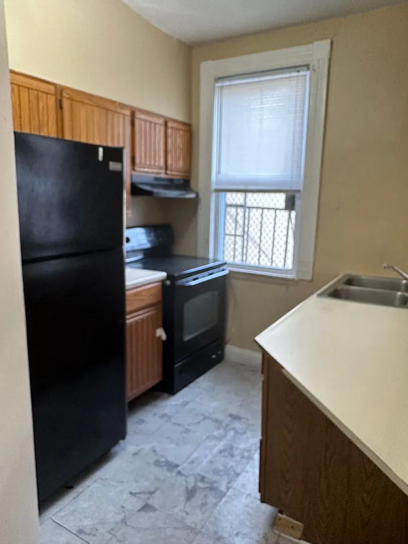 2203 N Charles Street — Photo 4