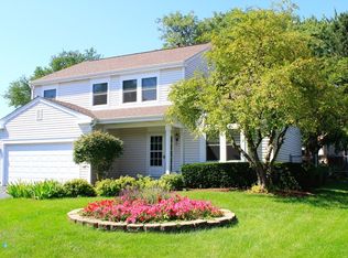 9 Margate Ct, Lake Zurich, IL 60047