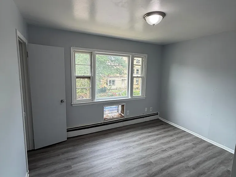 1599 Oliver St #2 — Photo 3