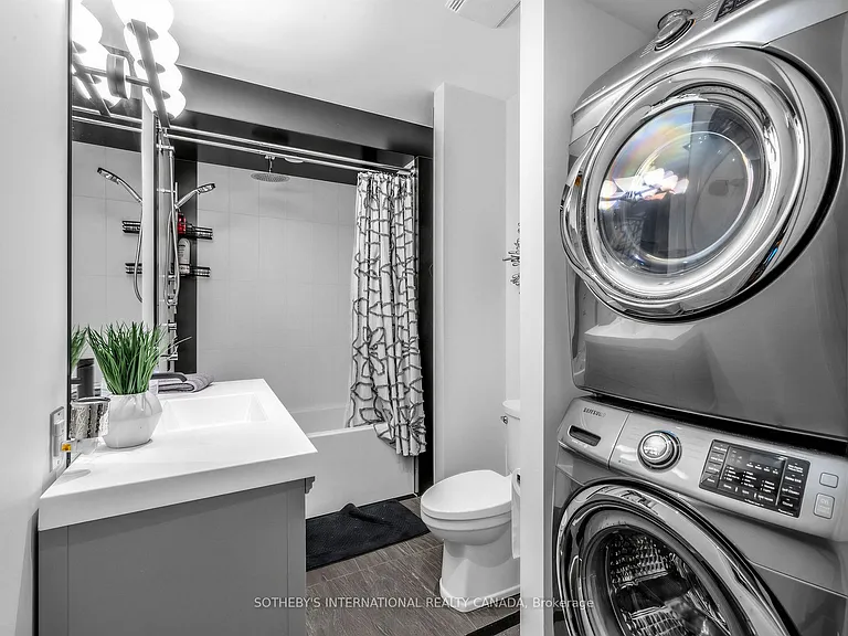 30 Regal Rd — Photo 15