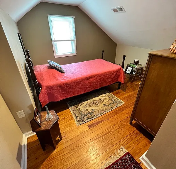 1819 Ingram Ave — Photo 11