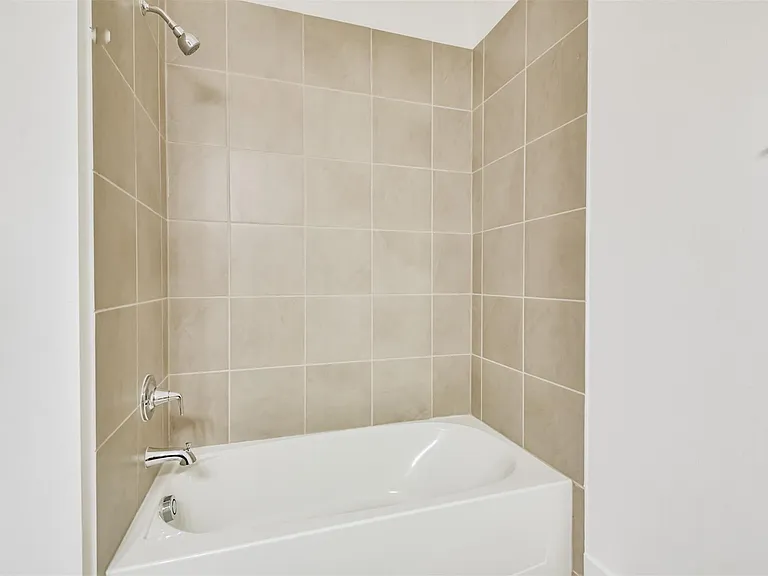 7216 Stillmeadow Grove Dr — Photo 31