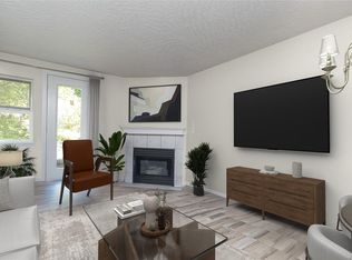 3010 Washington Ave #105, Victoria, BC V9A1P6