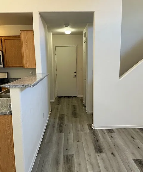 2990 Tisbury Dr #0 — Photo 2