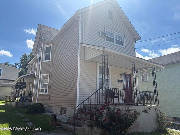 3rd image of 157 W Noble St