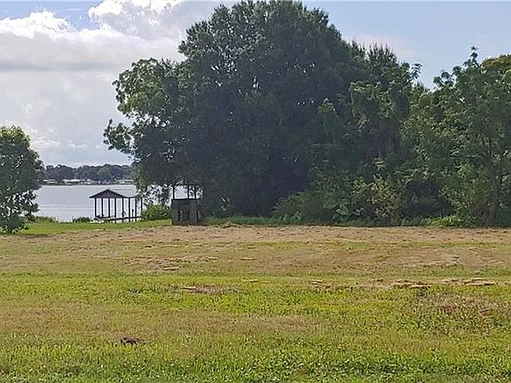 3rd image of 2080 Kennwood Grove Ln