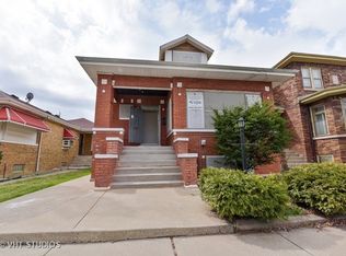 8220 S Throop St, Chicago, IL 60620