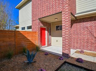 5824 Grace Ln, Houston, TX 77021