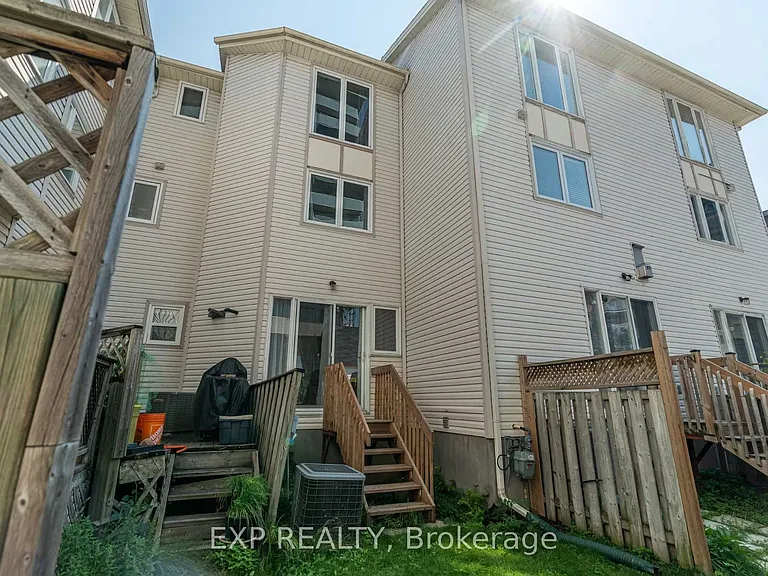166 Forward Ave — Photo 29
