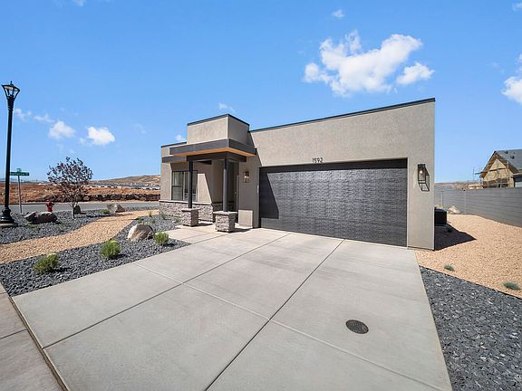 3rd image of 1592 S Sinawava Dr #4153