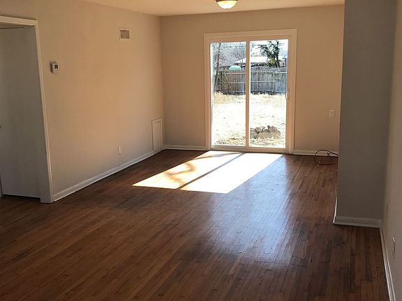 AA1F18E1-72BF-4413-880D-7FA8D9A1F9BB