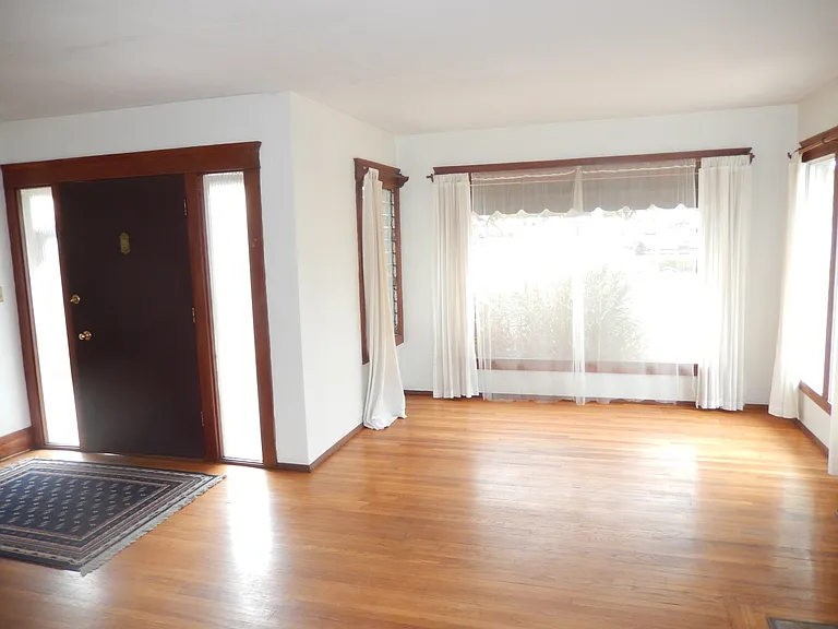 3806 Mississippi St — Photo 5