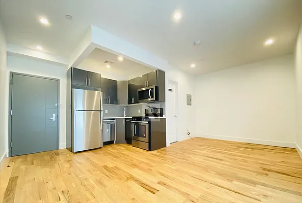 Rented by RELI.NOW CORP | media 11