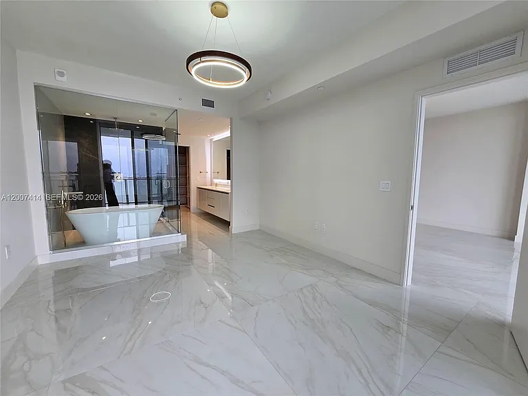 700 NE 24th St #3104 — Photo 26