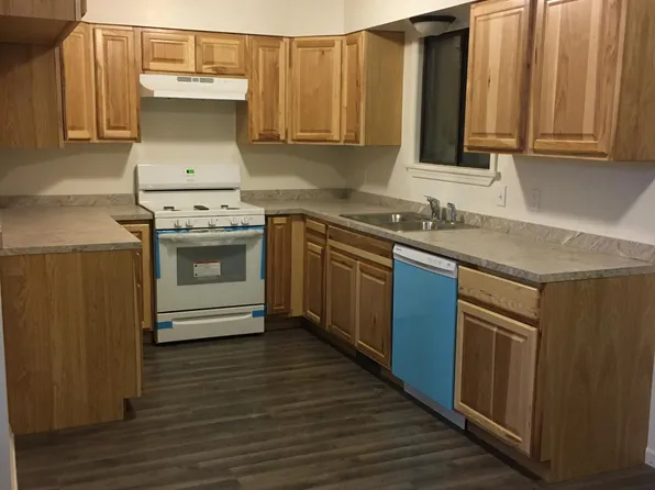 13363 Lincoln St, Grand Haven, MI 49417