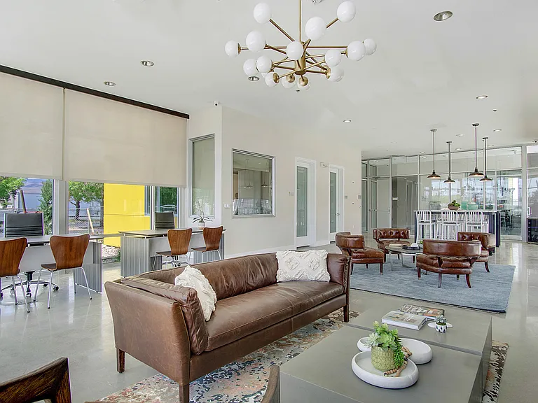 Parq Crossing Apartments — Photo 16