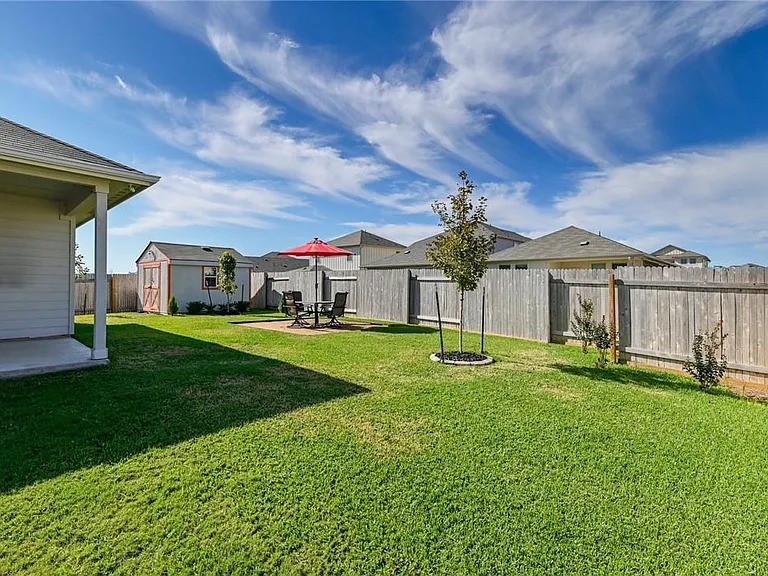 125 Otella St — Photo 22