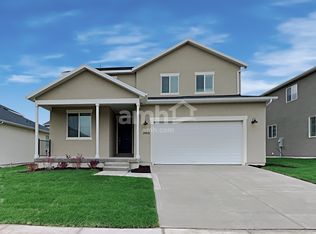 2415 E Surry Way, Eagle Mountain, UT 84005