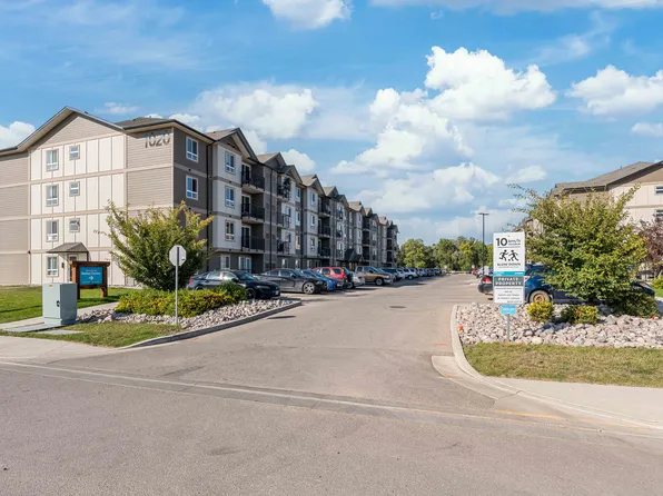 1020 Dufferin Ave E, Portage La Prairie, MB R1N 0V4