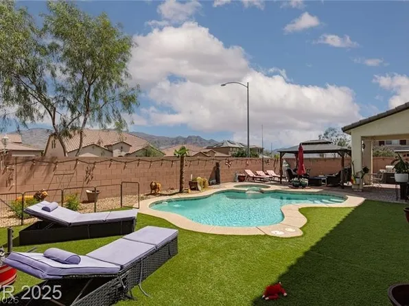 5520 Bruin Lakes St, Las Vegas, NV 89131