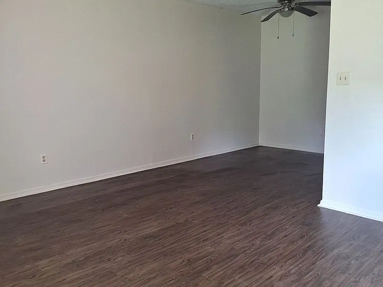 6701 Dallas St — Photo 1