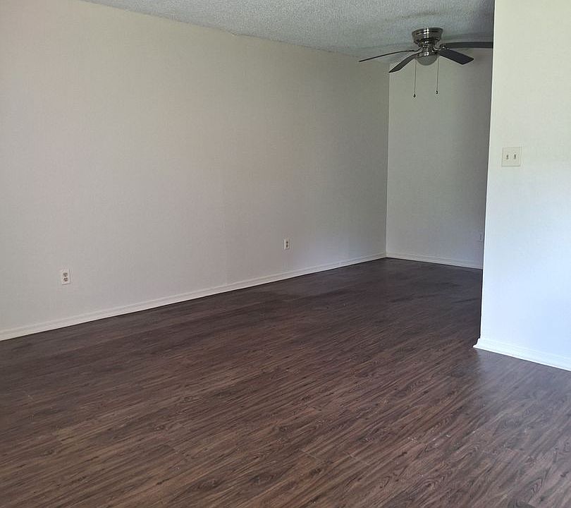 1st image of 6701 Dallas St #7