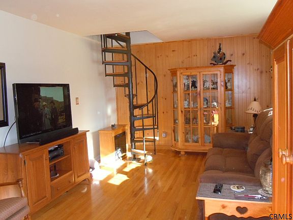 2nd image of 108 Marjorie Dr