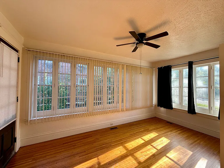 118 N Glenwood Ave — Photo 27