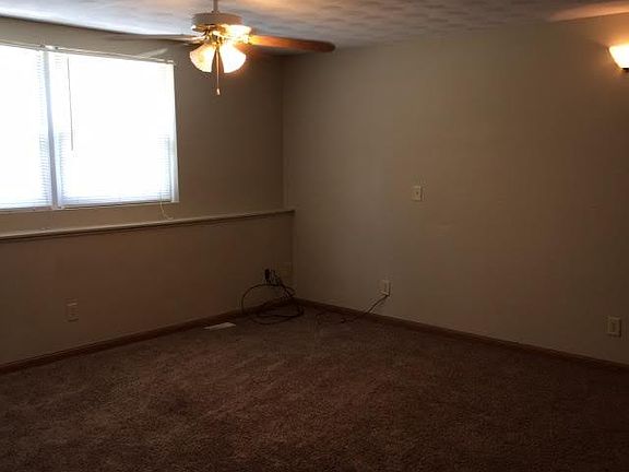 Living Room - Large Front Windows