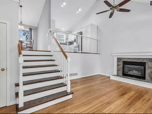 18370 W 160th Ter