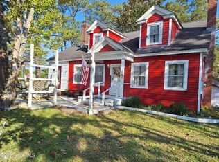 383 Highway 70, Beaufort, NC 28516