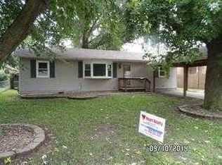 2101 Aull Ln, Lexington, MO 64067