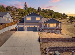 332 Avalon Ter, Eagle Pt, OR 97524