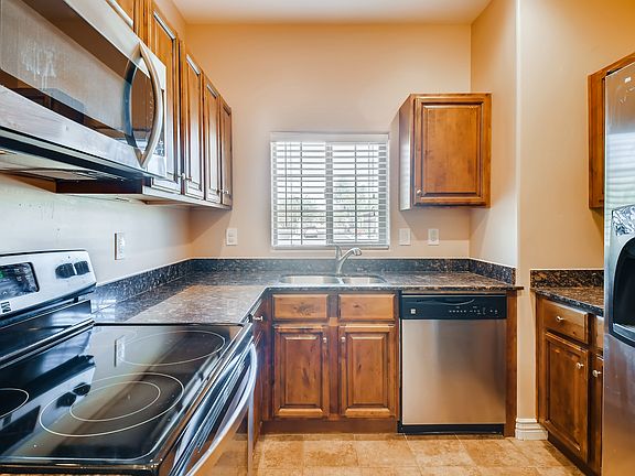 3rd image of 854 S San Marcos Dr APT 3D