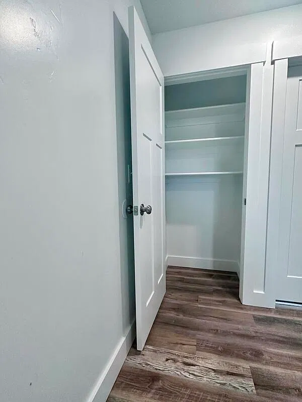 2 bed, 1.5 bath, $1,300 — Photo 3