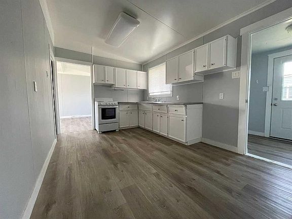 3rd image of 5308 57th St #155