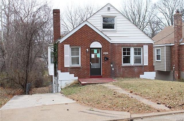 1st image of 3818 Waco Dr