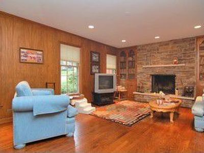 754 Stonegate Dr, Highland Park, IL, 60035